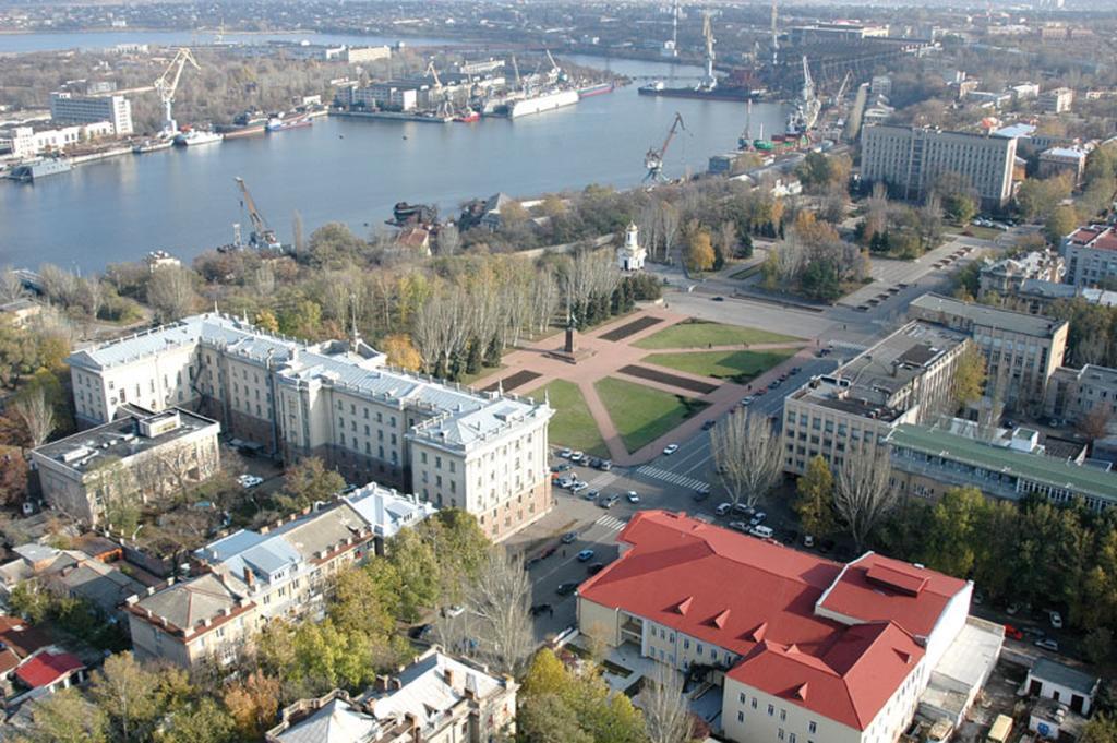 Apartments On Sobornaya Street Near The Waterfront 니콜라예프 외부 사진